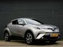 Toyota C-HR / C-HR+ 1.8 Hybrid Active 1e EIGENAAR! CAMERA! STOELVERW! BLUETOOTH! NAVI! LM VELGEN!
