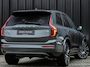 Volvo XC90 2.0 T8 Plug-in hybrid AWD Ultra Dark Exec. Ed. | 14 KM | Trekhaak | Panoramadak | Bowers & Wilkins | Luchtvering | Stoelmassage + Ventilatie | HUD | 360 Camera | Nubuk Hemelbekleding | Trekhaak |
