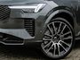 Volvo XC90 2.0 T8 Plug-in hybrid AWD Ultra Dark Exec. Ed. | 14 KM | Trekhaak | Panoramadak | Bowers & Wilkins | Luchtvering | Stoelmassage + Ventilatie | HUD | 360 Camera | Nubuk Hemelbekleding | Trekhaak |