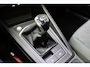 Volkswagen Golf 1.0 TSI Life Apple Carplay | Android Auto | PDC voor en achter | Cruise control