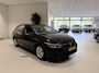 Volkswagen Golf Variant 1.0 TSI Life | Carplay | Navigatie | Parkeersensoren voor + achter | Sfeerverlichting |