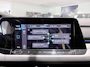 Volkswagen Golf Variant 1.0 TSI Life | Carplay | Navigatie | Parkeersensoren voor + achter | Sfeerverlichting |