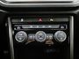 Volkswagen T-Roc 1.0 TSI Style | Origineel Nederlands | Carplay | Parkeersensoren | Navigatie | Adaptieve cruise control |