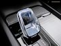 Volvo XC60 2.0 T6 Plug-in hybrid AWD Plus Dark (APPLE CARPLAY,LED,PANORAMA-SCHUIFDAK,KEYLESS,DODEHOEK,MEMORY-SEAT,CAMERA,LEDER)