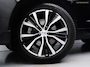 Volvo XC60 2.0 T6 Plug-in hybrid AWD Plus Dark (APPLE CARPLAY,LED,PANORAMA-SCHUIFDAK,KEYLESS,DODEHOEK,MEMORY-SEAT,CAMERA,LEDER)