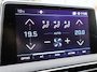 Peugeot 3008 SUV Première PureTech 130pk S&S, Rijklaarprijs, Navigatie Camera Black diamond dak Trekhaak