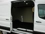 Ford E-Transit 350 L2H2 Trend 68 kWh, SOH 96.9% / Carplay + Android Auto / Camera + Sensoren / Stoelverwarming