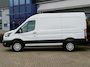 Ford E-Transit 350 L2H2 Trend 68 kWh, SOH 96.9% / Carplay + Android Auto / Camera + Sensoren / Stoelverwarming