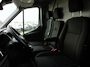 Ford E-Transit 350 L2H2 Trend 68 kWh, SOH 96.9% / Carplay + Android Auto / Camera + Sensoren / Stoelverwarming