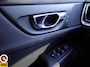 Volvo V60 2.0 B3 Momentum Advantage