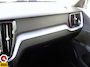 Volvo V60 2.0 B3 Momentum Advantage