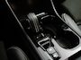 Volvo XC40 1.5 T3 Momentum Business R-Design | Trekhaak | Pano | Camera | Allseason banden | Cruise |