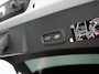 Volvo XC40 1.5 T3 Momentum Business R-Design | Trekhaak | Pano | Camera | Allseason banden | Cruise |
