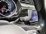 Volkswagen Touran 1.4 TSI Highline | Carplay | Achteruitrijcamera | Panoramisch-schuifdak | Parkeersensoren voor + Achter | Stoelverwarming | Navigatie | Adaptieve cruise control |