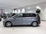 Volkswagen Touran 1.4 TSI Highline | Carplay | Achteruitrijcamera | Panoramisch-schuifdak | Parkeersensoren voor + Achter | Stoelverwarming | Navigatie | Adaptieve cruise control |