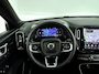 Volvo XC40 B4 Plus Black Edition | Panoramadak | 360° camera | Harman Kardon | Stoel- en stuurverwarming | Trekhaak