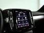 Volvo XC40 B4 Plus Black Edition | Panoramadak | 360° camera | Harman Kardon | Stoel- en stuurverwarming | Trekhaak