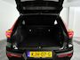 Volvo XC40 B4 Plus Black Edition | Panoramadak | 360° camera | Harman Kardon | Stoel- en stuurverwarming | Trekhaak