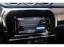Suzuki Vitara 1.5 Hybrid Aut. Style - Panoramadak - Adaptieve cruise - Achteruitrijcamera - Dodehoekdetectie - Apple CarPlay - Navigatiesysteem - Keyless - Stoelverwarming - Parkeersensoren