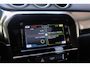Suzuki Vitara 1.5 Hybrid Aut. Style - Panoramadak - Adaptieve cruise - Achteruitrijcamera - Dodehoekdetectie - Apple CarPlay - Navigatiesysteem - Keyless - Stoelverwarming - Parkeersensoren