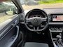 Skoda Karoq 1.5 TSI SPORTLINE Sportstoelen Zwartoptiek Stoelverw. voor/achter Keyless Sfeerverl.