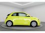Fiat 500e Cabrio Urban 42 kWh | SOH 100% | Navigatie | Camera | Parkeersensoren | Stoelverwarming | Climate Controle |