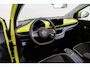 Fiat 500e Cabrio Urban 42 kWh | SOH 100% | Navigatie | Camera | Parkeersensoren | Stoelverwarming | Climate Controle |