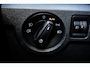 Volkswagen T-Cross 1.0 TSI Life + Achteruitrij camera + Lichtmetalen Velgen + Keurig onderhouden Navigatie + Verkeersbord detectie + Apple / Android carplay