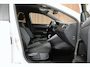 Volkswagen Taigo 1.0 TSI 110pk DSG R-Line Camera Stoelverwarming Keyless Navigatie Adaptive cruise Carplay