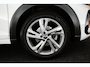 Volkswagen Taigo 1.0 TSI 110pk DSG R-Line Camera Stoelverwarming Keyless Navigatie Adaptive cruise Carplay