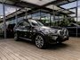 BMW X3 xDrive30e High Executive | M-SPORT | 20 INCH | HARMAN KARDON | PANORAMA/SCHUIF-KANTELDAK | ADAPTIVE CRUISE CONTROL | HEAD-UP | STOELMEMORY | KEYLESS | SOPHISTOGRAU |