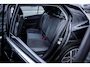 Volkswagen Golf 1.5 eHybrid Style Edition | Achteruitrijcamera | Airco (automatisch) | Elektrisch glazen panorama-dak