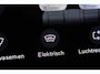 Volvo XC40 B3 Mild Hybrid Ultra Dark Black Edition | Lighting Pack | Verwarmbare Voorruit | Panoramisch Schuif-/Kanteldak | Trekhaak Semi Elektrisch Inklapbaar | Harman/Kardon | Elektrisch Verstelbare Stoelen Met Memory | Keyless | Elektrische Achterklep | 20-Inch Lichtmetalen | Verwarmbare Voorstoelen | Stuurverwarming | Adaptieve Cruise Control | Pilot Assist | Visual Park Assist incl. 360° Camera |