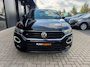 Volkswagen T-Roc 1.5 TSI Sport Business R | R-line | Trekhaak | 19 inch LM | Dodehoeksensoren