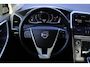 Volvo XC60 2.0 T5 FWD Summum | Fullmap Navigatie | Parkeercamera achter | Keyless entry & Start | Elektrisch verstelbare bestuurdersstoel met memory | BLIS | Xenon verlichting | Trekhaak |