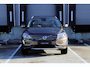 Volvo XC60 2.0 T5 FWD Summum | Fullmap Navigatie | Parkeercamera achter | Keyless entry & Start | Elektrisch verstelbare bestuurdersstoel met memory | BLIS | Xenon verlichting | Trekhaak |