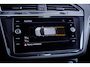 Volkswagen Tiguan 1.4 TSI ACT R-line Comfortline Business | Airco (automatisch) | Lichtmetalen velgen 19" | Navigatiesysteem full map