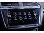 Volkswagen Tiguan 1.4 TSI ACT R-line Comfortline Business | Airco (automatisch) | Lichtmetalen velgen 19" | Navigatiesysteem full map