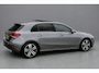 Mercedes-Benz A-klasse 200 AUT7 Luxury Line PANORAMADAK LEDER SFEER KEY-LESS GO