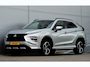 Mitsubishi Eclipse Cross PHEV 2.4 EXECUTIVE 4WD | PLUG IN HYBRID | SoH % | V2H | ADAPTIEF CRUISE | ALL SEASON BANDEN | TREKHAAK 1500 KG | DODEHOEK ASSISTENT | 360 CAMERA | FABRIEKSGARANTIE TOT 09-12-2030* | NP € 48.616,- | ALL IN RIJKLAA