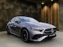 Mercedes-Benz A-klasse A 180 Limousine AMG Line | Panoramadak | Nightpakket | Apple Carplay | Achteruitrijcamera | Stoelverwarming