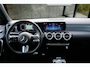 Mercedes-Benz A-klasse A 180 Limousine AMG Line | Panoramadak | Nightpakket | Apple Carplay | Achteruitrijcamera | Stoelverwarming