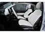 Fiat 500C La Prima 42 kWh DEMO-DEAL! Tot 8 Jaar Garantie! | JBL | Panoramadak | Vol-Leder | Adaptive Cruise | Stoelverwarming | Keyless-Entry |