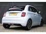 Fiat 500C La Prima 42 kWh DEMO-DEAL! Tot 8 Jaar Garantie! | JBL | Panoramadak | Vol-Leder | Adaptive Cruise | Stoelverwarming | Keyless-Entry |