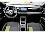 Abarth 600e Turismo 54 kWh 96%SOH! | Navigatie by App | Parkeersensoren | Full-LED | !!