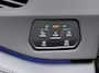 Volkswagen ID.3 Pro Business 58 kWh accu, 150 kW / 204 pk Hatchbac Navigatie - Stoel/stuur verwarming - Camera - 19 Inch