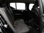 Volvo XC40 1.5 T2 Momentum / Trekhaak / Stoel+Stuurverwarming / Carplay / Parkeercamera / Navigatie / Cruise Control /