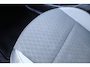 Opel Grandland X 1.6 Turbo Hybrid4 Innovation | Dealer onderhouden | Trekhaak | Navigatie | AGR | LED