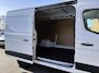 Renault Master T35 2.0 dCi 170 L2H2 Extra Trekhaak / Betimmering / Navi / Camera