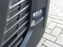 Opel Vivaro-e Electric EV 75 kWh 136pk L3 I SOH 98% | Airconditioning | Navigatie via app | Bijrijdersbank | Onboard lader 11Kw - 3 fase | Geïsoleerde comfort scheidingswand | Surround View pakket